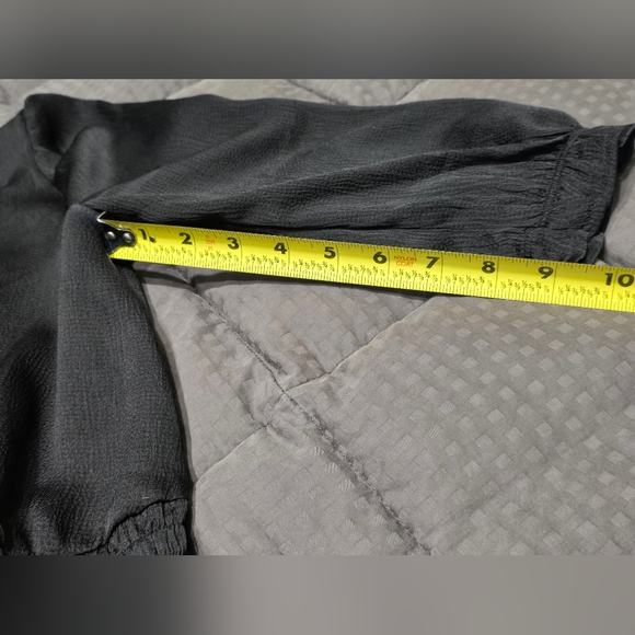 🤩Host Pick❤️NWT Monteau Los Angeles Black Wrap Crop Top Women's Size Small - Picture 6 of 9